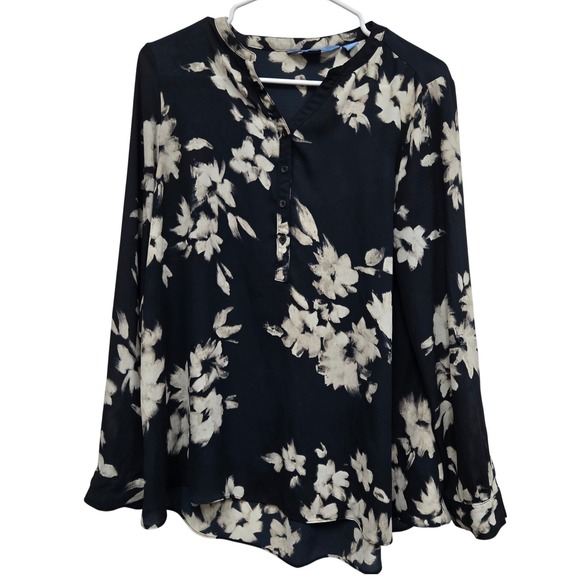 Simply Vera Vera Wang Tops - Simply Vera Vera Wang Navy Floral Print Tunic‎ Blouse Top Women's Size Medium